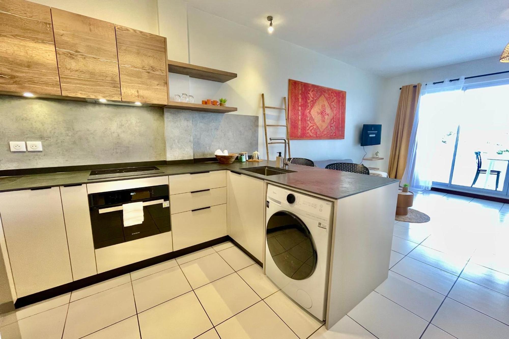 Studio Sunny - Pool - Wifi - Ac Papeete Papeete  Exteriör bild